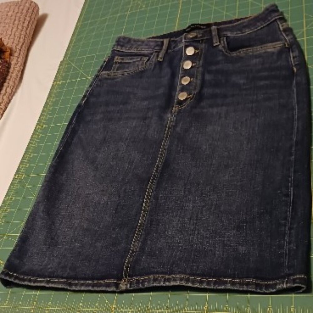 Banana Republic Denim Skirt